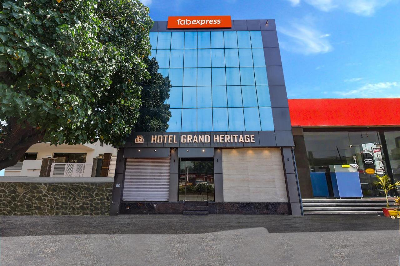 Fabhotel Grand Heritage - Nr Bkc Mumbai Dış mekan fotoğraf